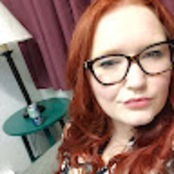 Meet your Posher, Annie - Picture 1 of 1